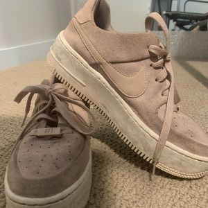 Light pink suede Nike AF1